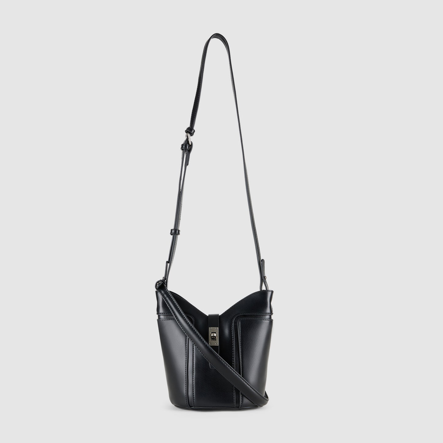 Abby Bucket Bag