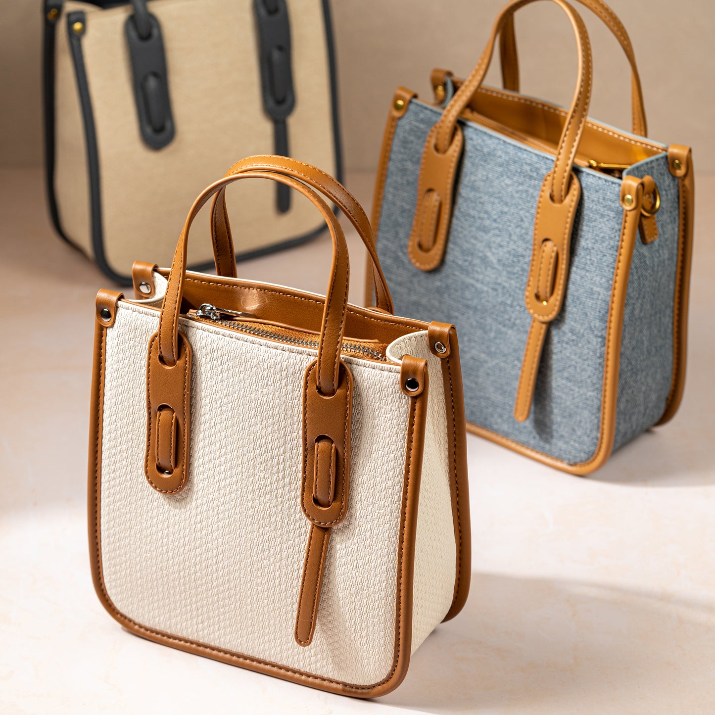 Bella Cossbody Bag
