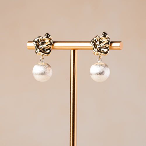 Sculpted Pearl Drop Earrings