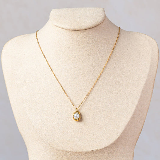 Teardrop Necklace