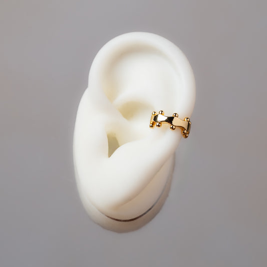 Astra Arc Ear Cuff