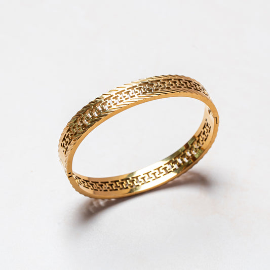 Chevron Texture Gold Bracelet