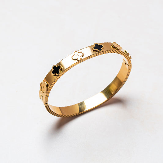 Dual-Tone Clover Bracelet
