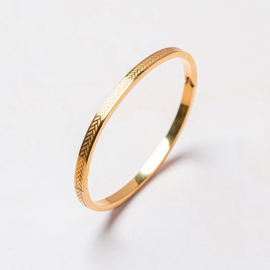 Micro-Texture Gold Bracelet