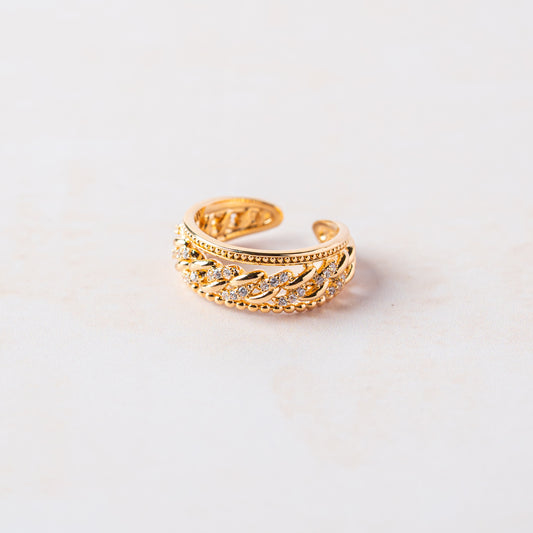 ⁠Leaf Twist Diamond Ring