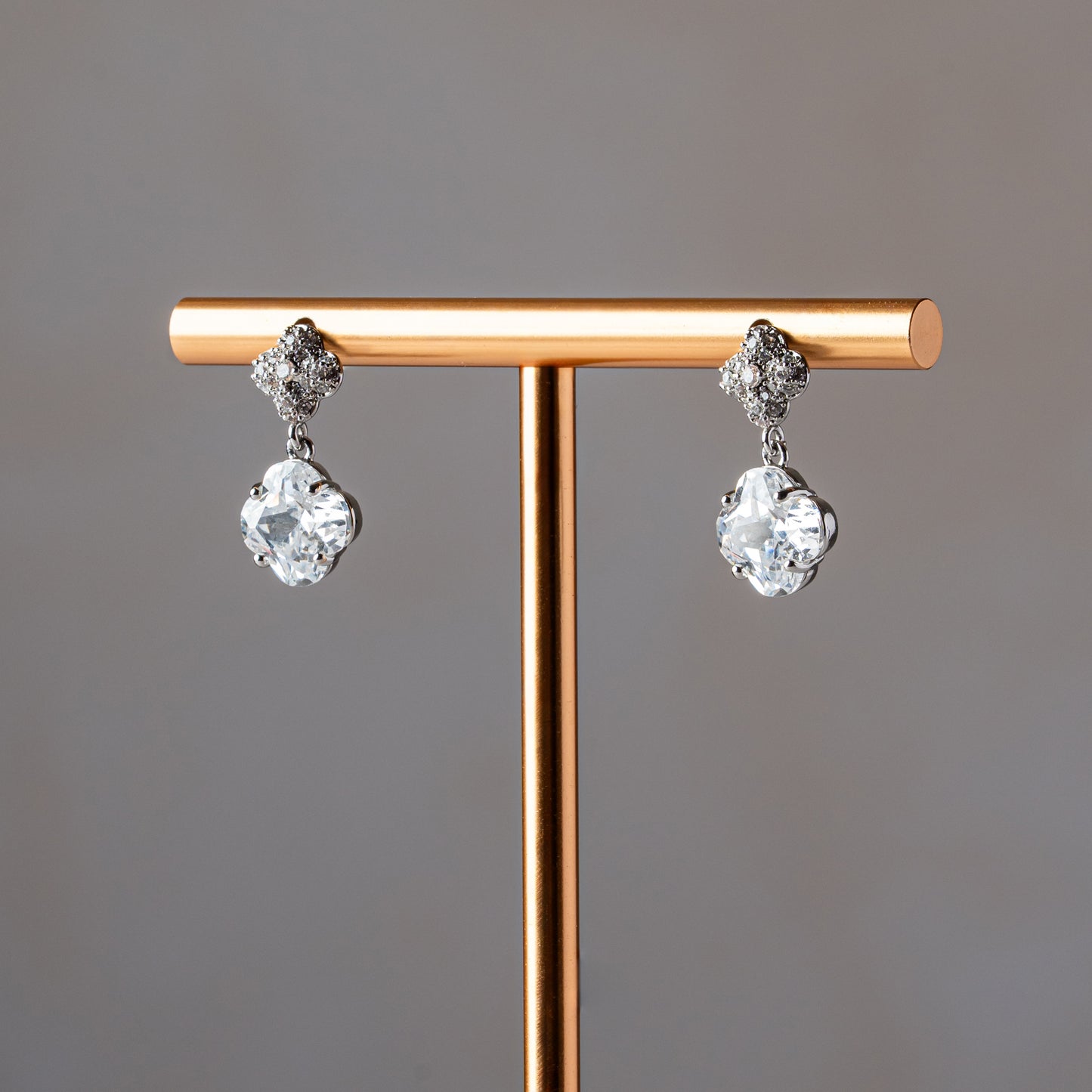 Cushion Crystal Drops