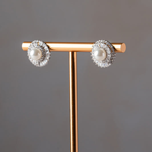 Regal Pearl Studs
