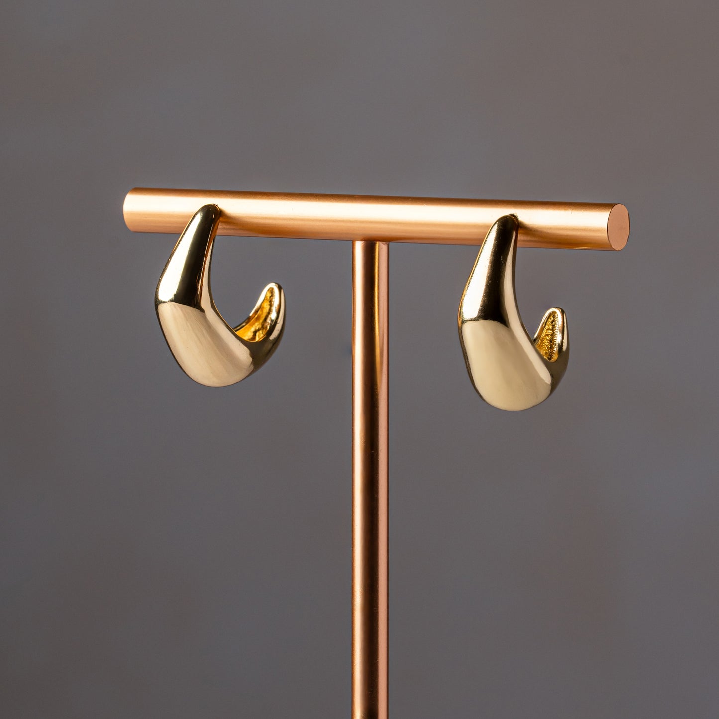 Claw Hoops