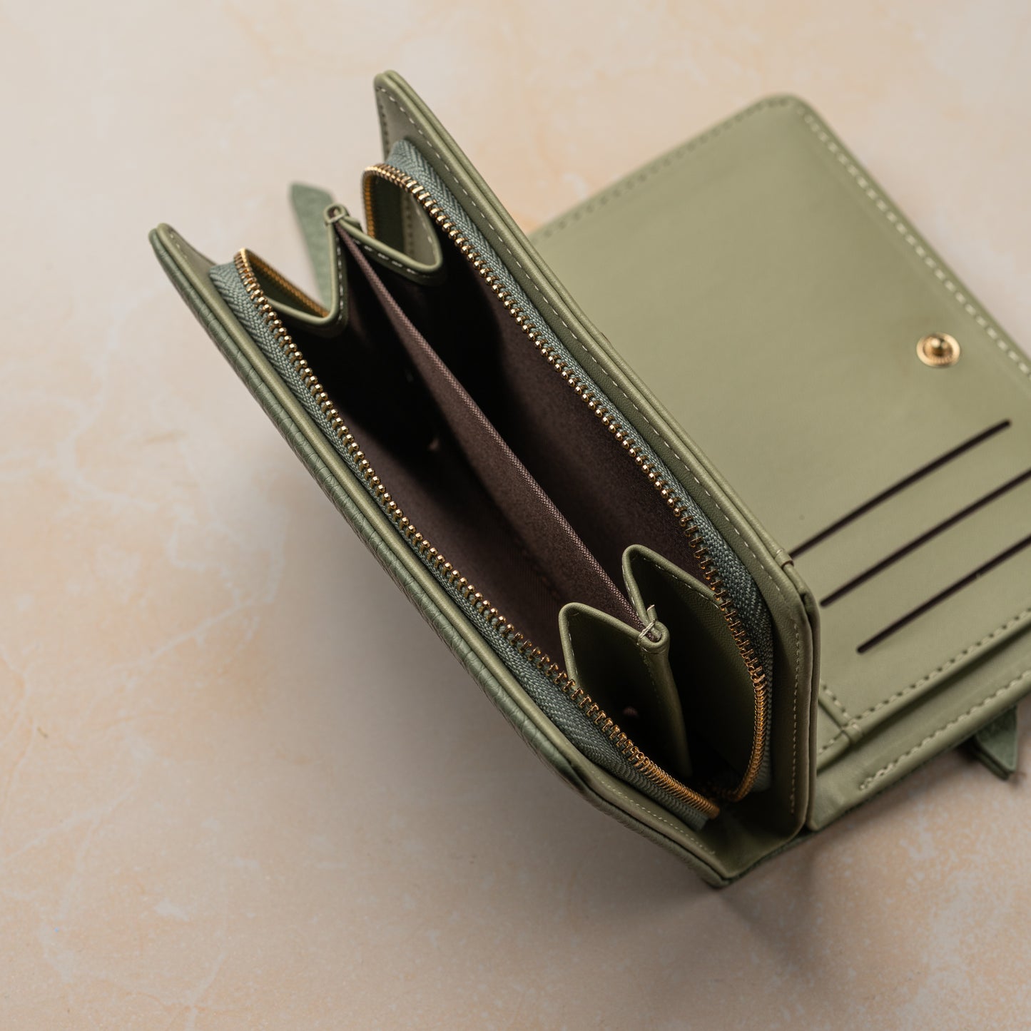 Ally Wallet (Medium)