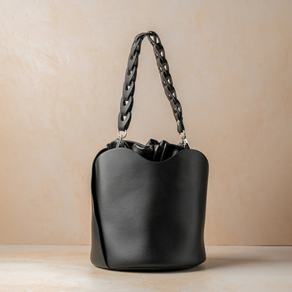 Izzie Bucketbag
