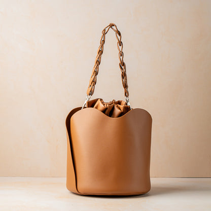 Izzie Bucketbag