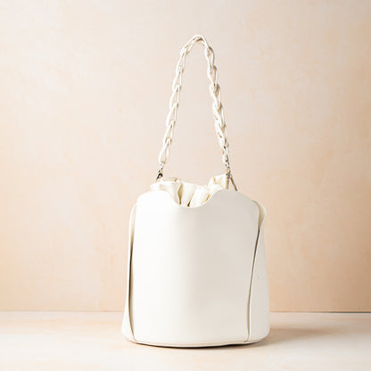 Izzie Bucketbag
