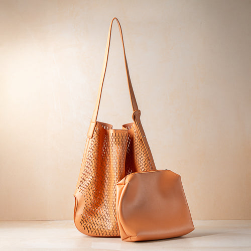 Vaska Tote Bag