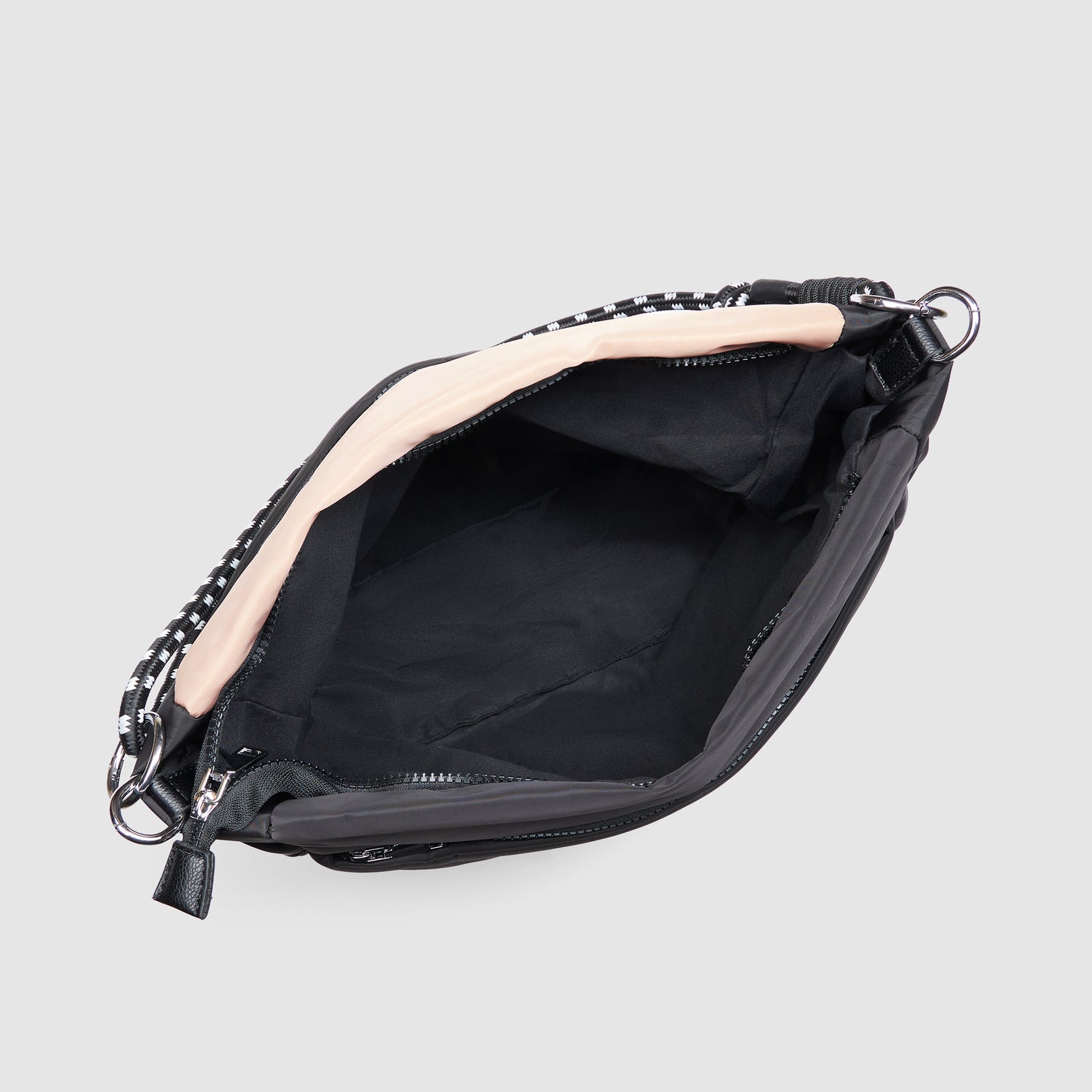 Ari Travel Bag