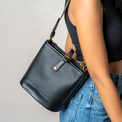 Iris Shoulder Bag